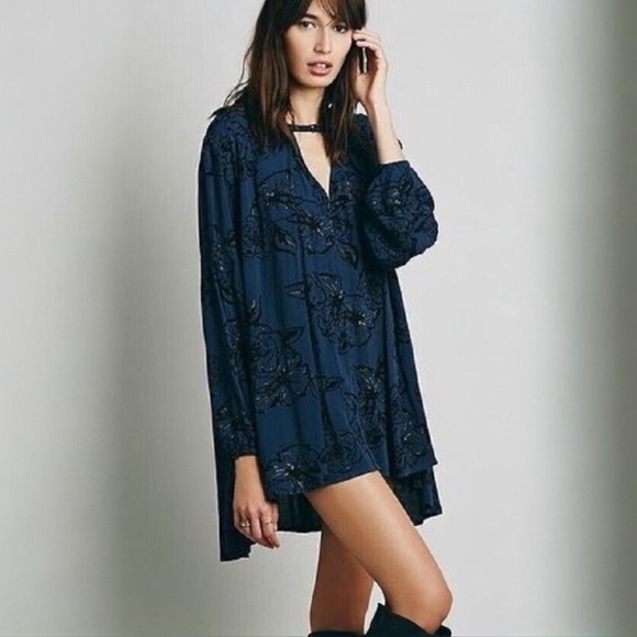 Like New ✵☽Free People☾✵ Navy Blue + Black Floral Swing Tunic Mini Dress | Small - Picture 7 of 14